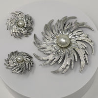 Sarah Coventry Brooch and Clip-on Earrings Set 1950s Silver-tone Faux Pearl Swirl Flower's